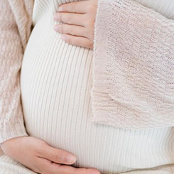 其二，部🔕分增长更多体现🕶为订单与产能/产⏪🌱品爬坡的前置指🕙😗标，而真正体现在🇧🇦👸